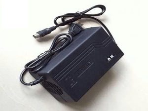 Sac Xe đap điên 48v 12a đâu Tron