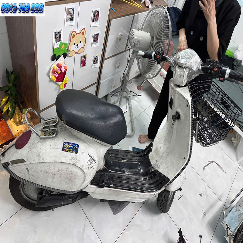 Bo Thang Xe Dien Bao Lau Thay